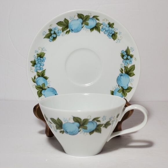 Noritake Teacup and Saucer Blue Orchard Vintage - Picture 8 of 8